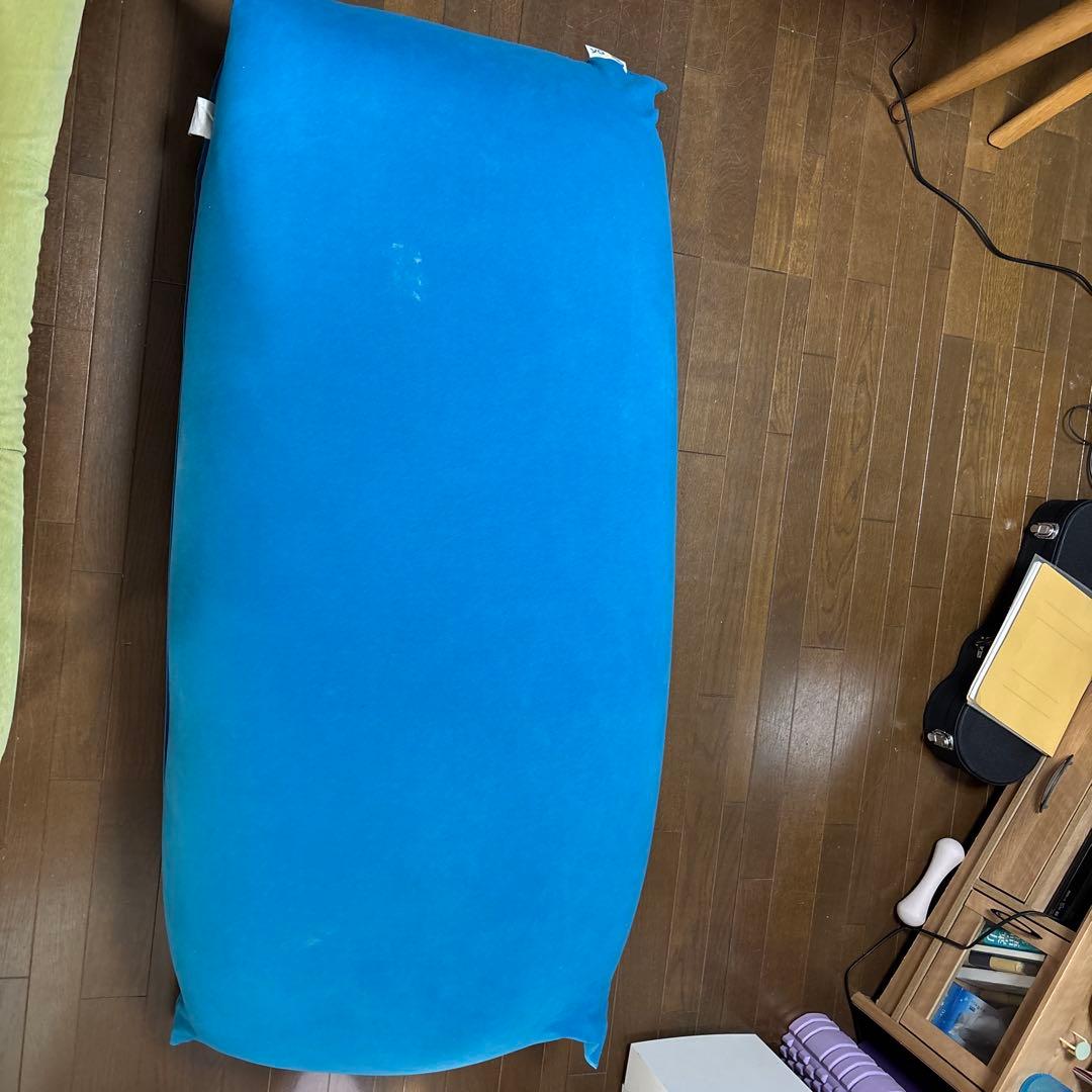 値下げしました！Yogibo マックス 青