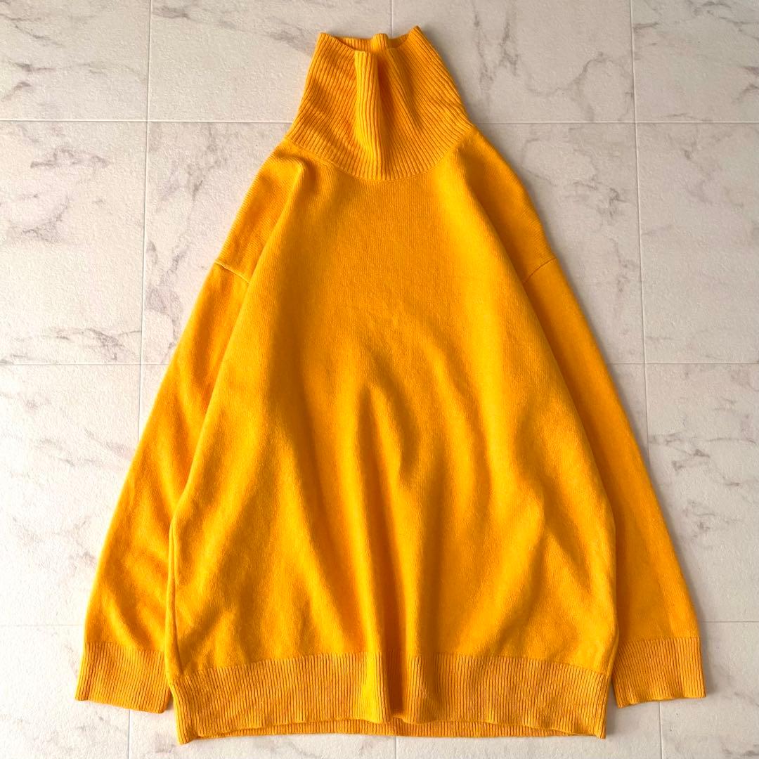 美品☆ギャルリーヴィー ファインウールライト タートルネックニット