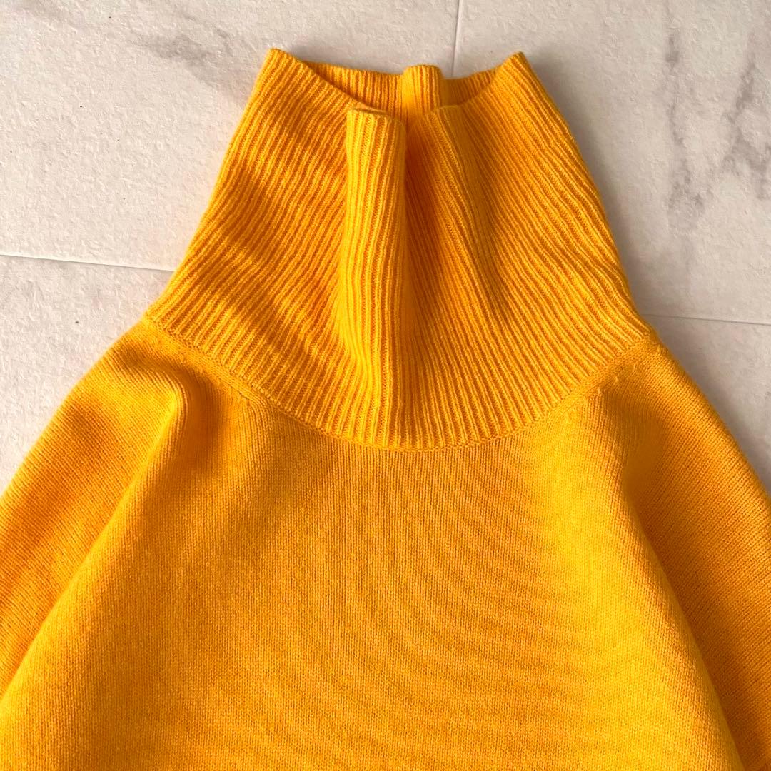 美品☆ギャルリーヴィー ファインウールライト タートルネックニット