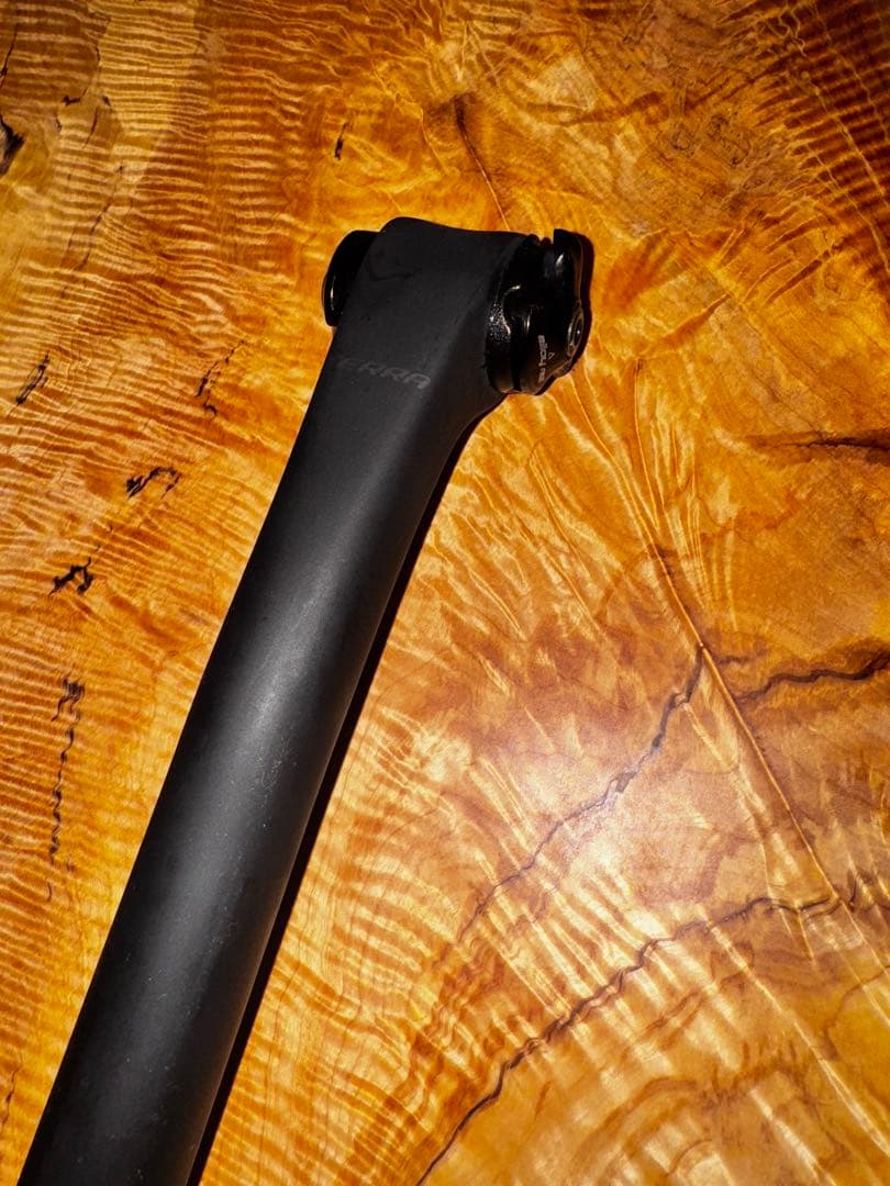 Roval Terra シートポスト 27.2/350