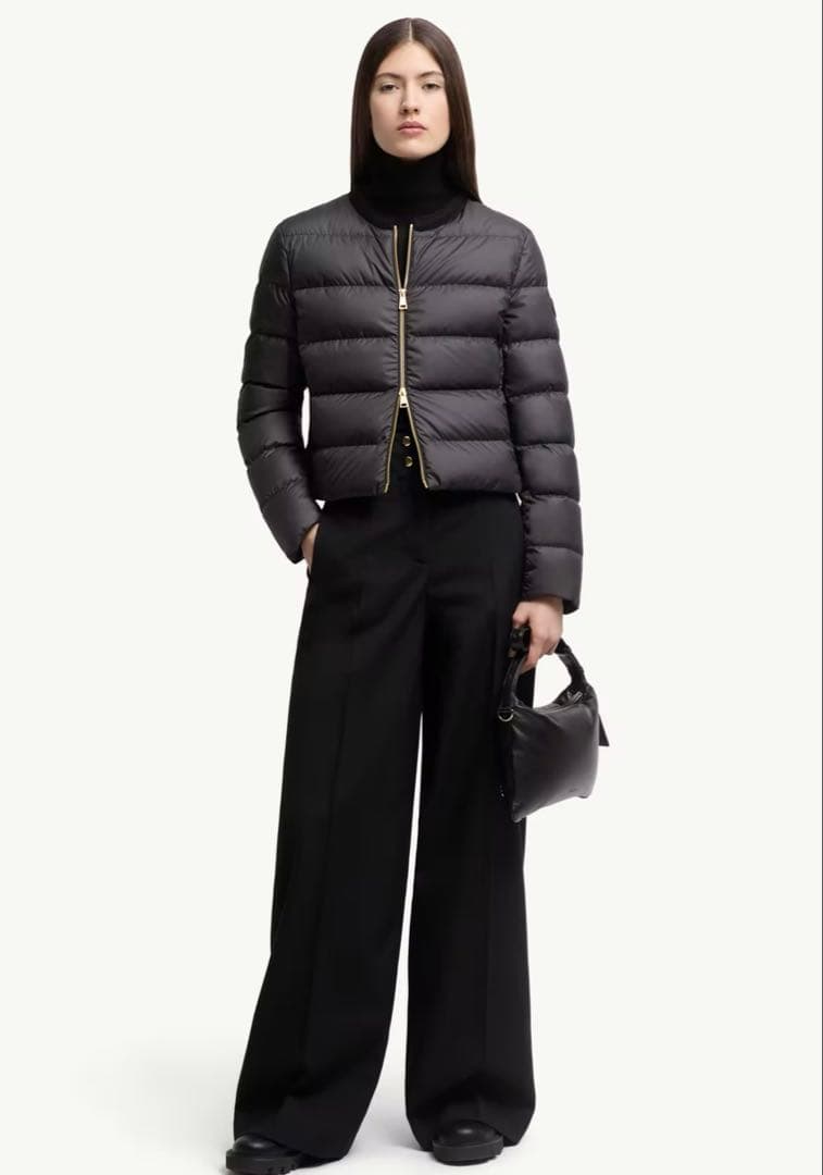 モンクレール mauvezin ショートダウンジャケット