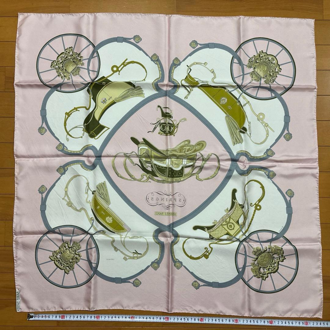 HERMES エルメス　スカーフ　箱付き　ピンク　馬車