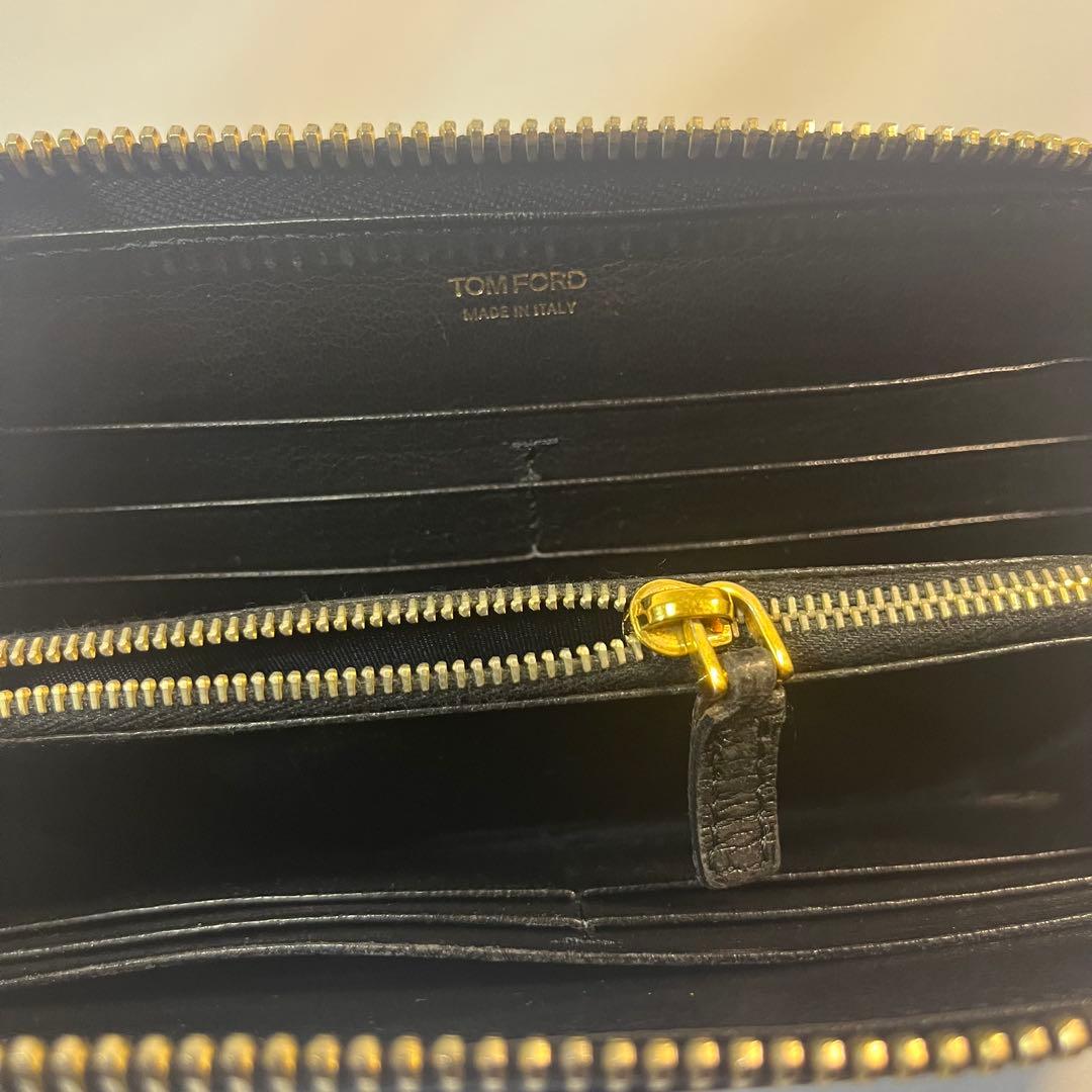 TOM FORD ラウンドファスナー　長財布　TFロゴ　ゴールド金具