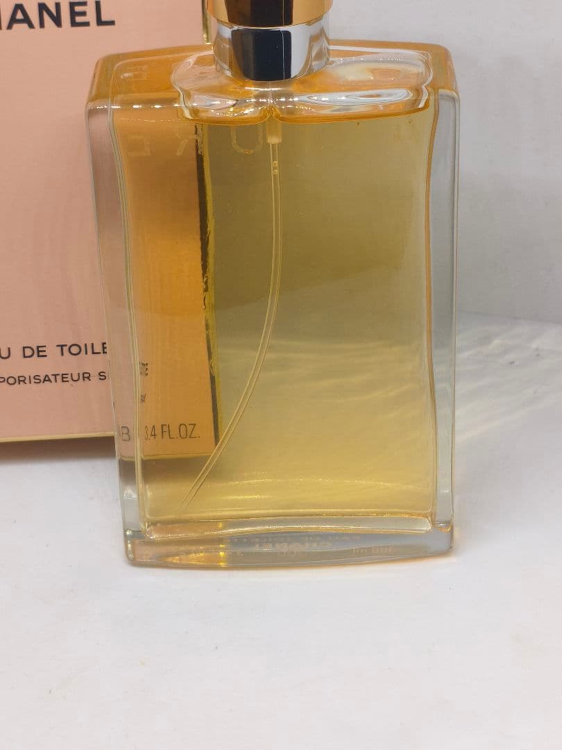 シャネル　アリュール　オードトワレ　100ml