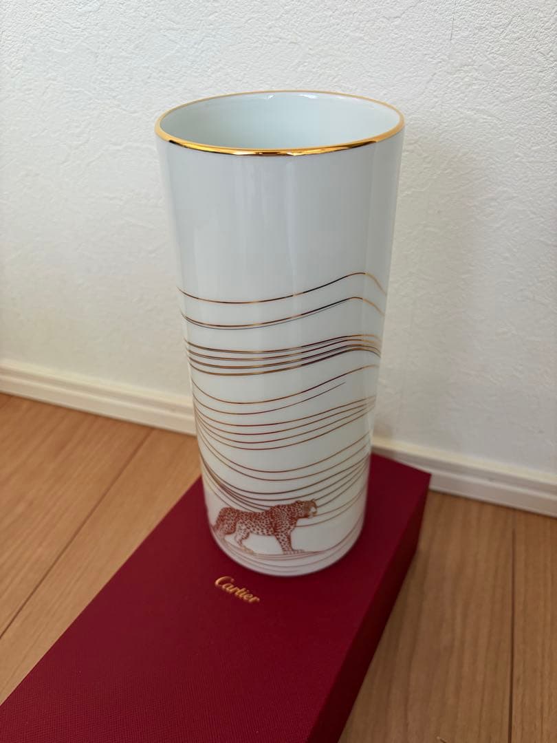 Cartier レオパードデザイン 花瓶　カルティエ銀座オープン記念贈呈品