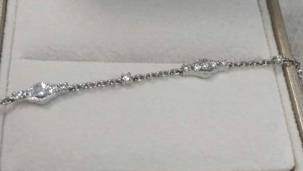 スタージュエリー　ブレスレットプラチナダイヤ