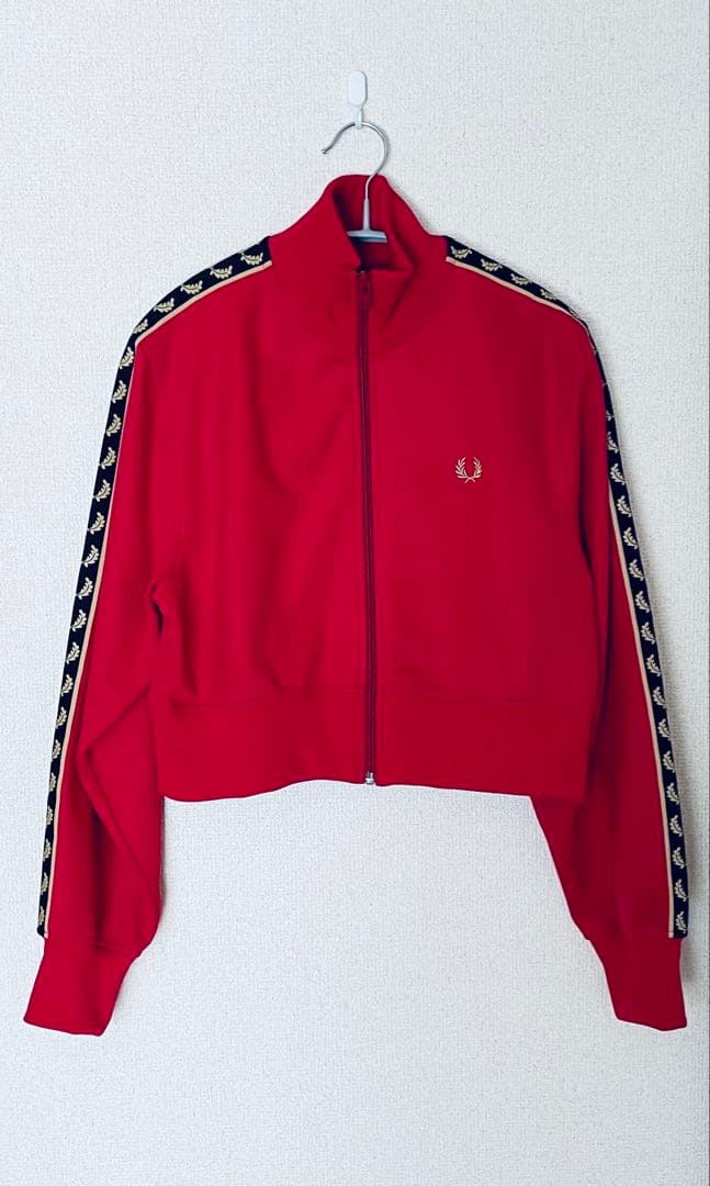 【美品】Fred Perry レッド クロップドジャケット