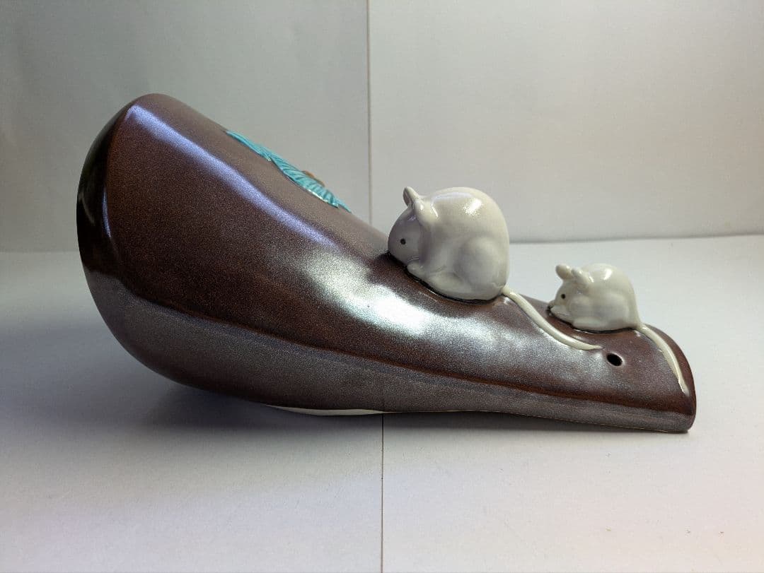 九谷焼、二代 浅蔵五十吉作、干支、子、『社頭に遊ぶ』、銘「五十吉」有、陶歴、共箱