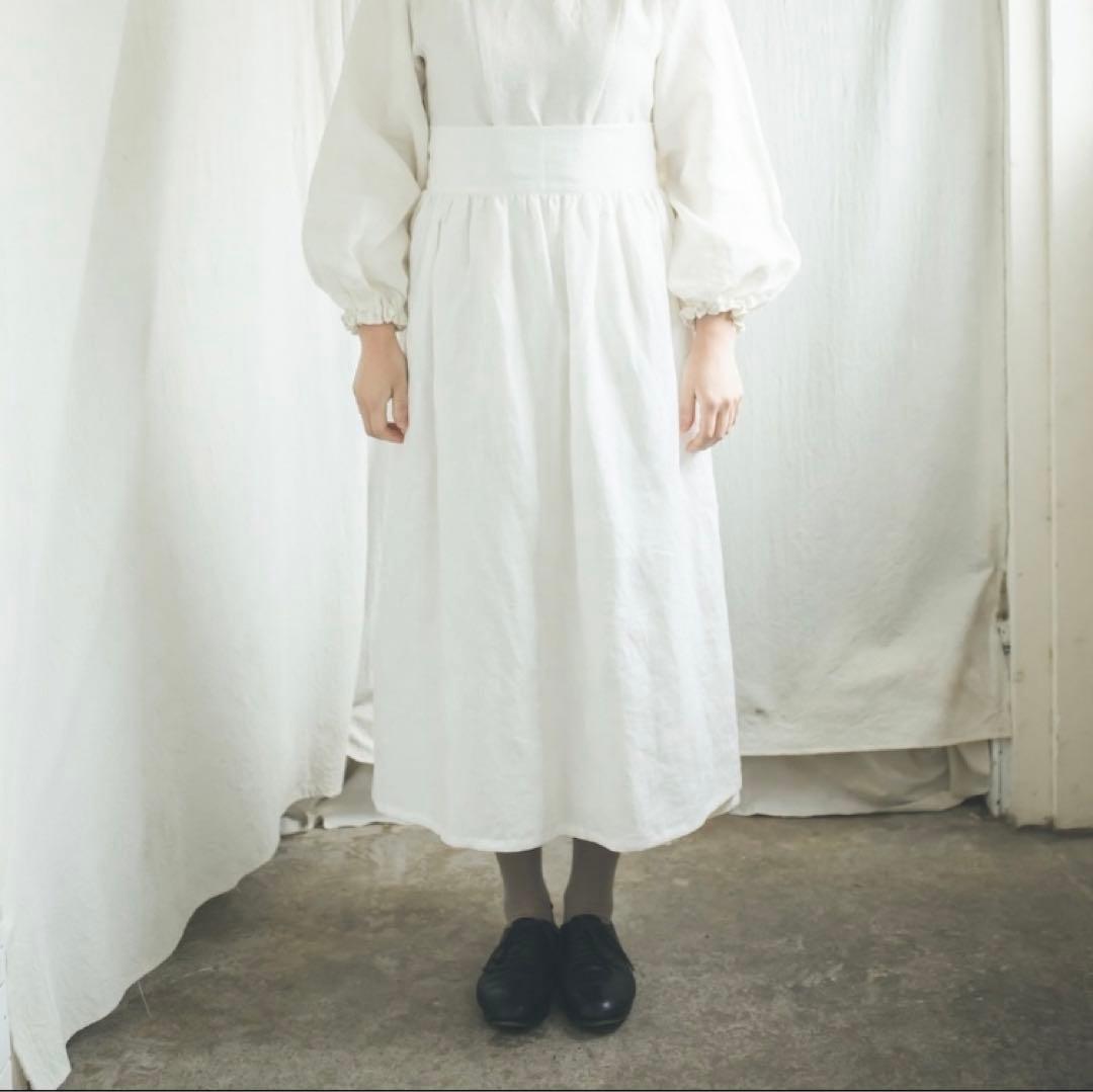 KIKONO 新品未使用　タグ付き　後ろ編み上げギャザーエプロン　スカート　麻