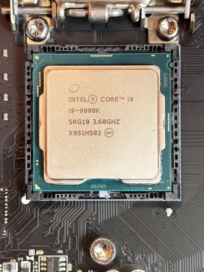 き*や様 Intel Core i9-9900K CPU 3.60GHz