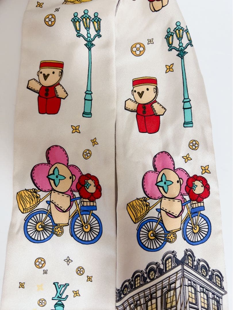 ルイヴィトン　LOUIS VUITTON バンドー　ヴィヴィエンヌ