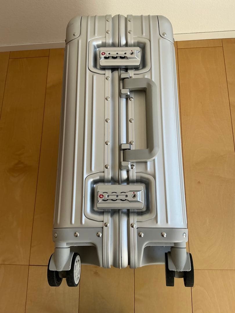 メルセデスベンツ　キャリーケース　スーツケース
