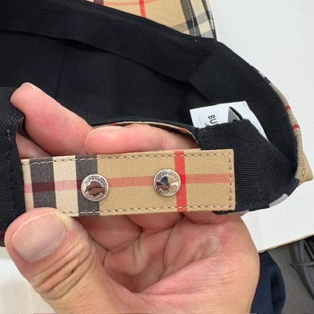 バーバリー モノグラム ノバチェック ベースボールキャップ L/G