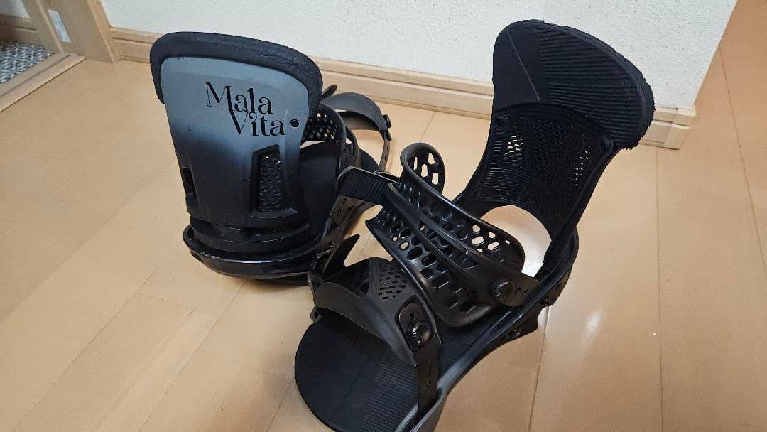 【送料無料】バートン BURTON Mala Vita ビンディング ブラック