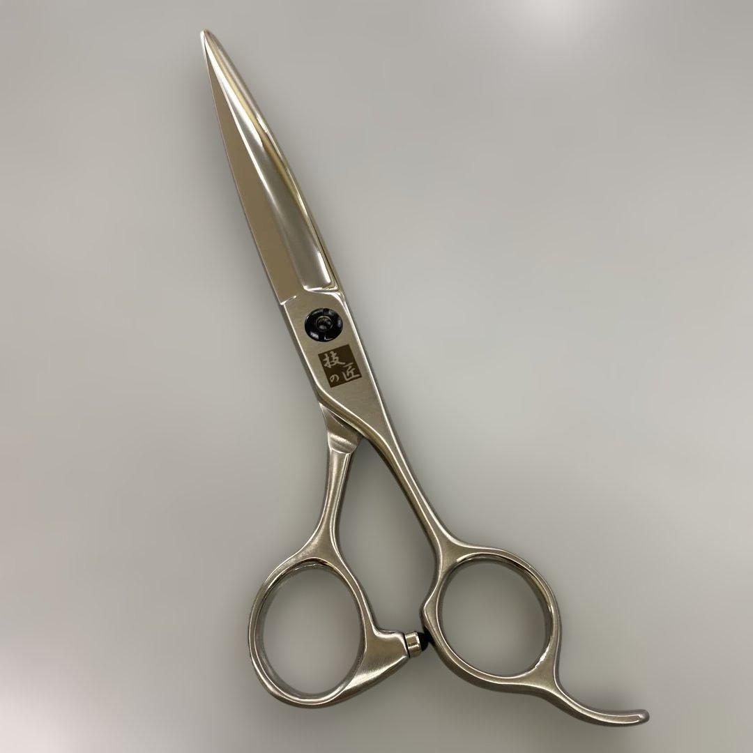 7インチ剣刃シザー　抜群の安定感と豪快な切れ！パワーあり!!新品未使用