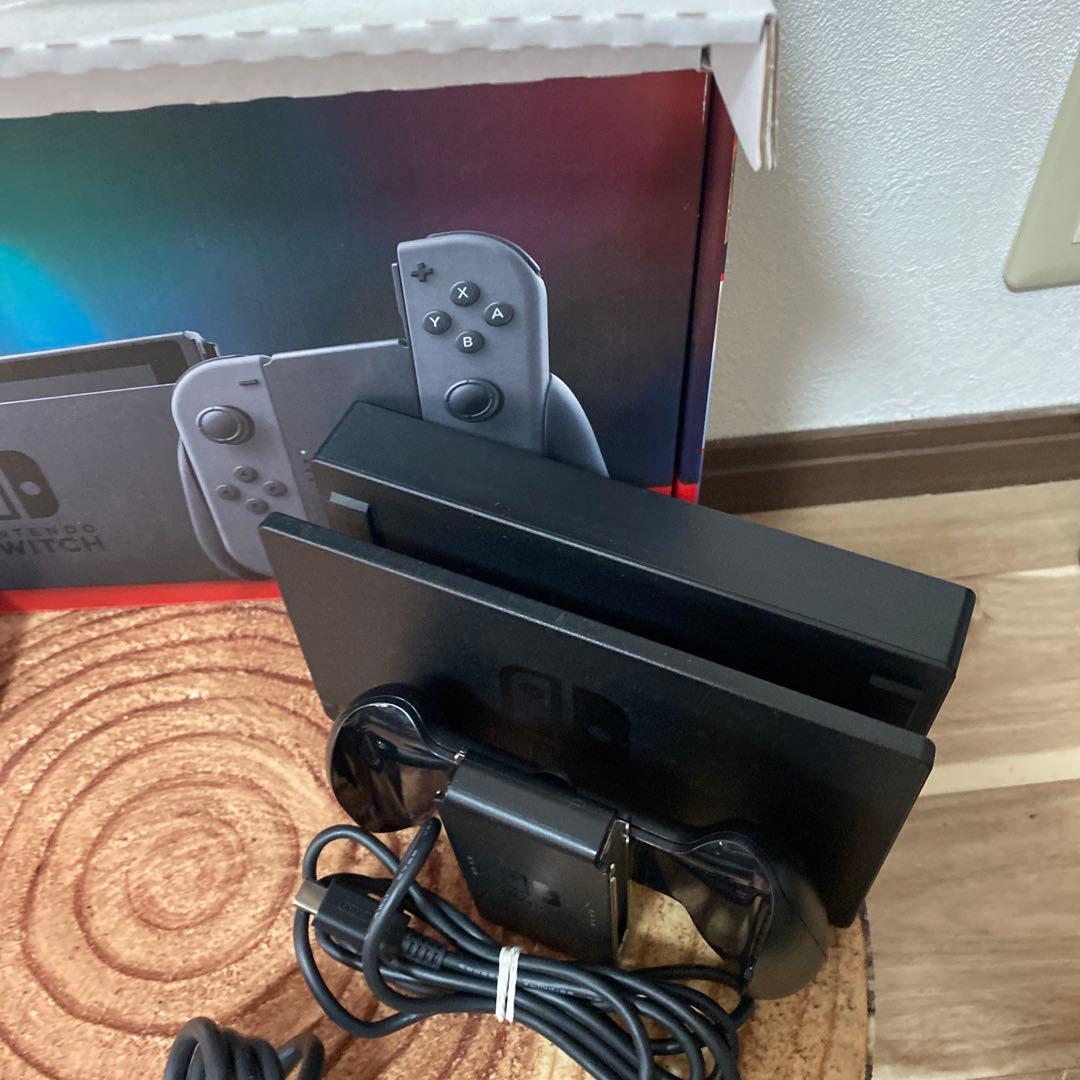 Nintendo Switch ニンテンドースイッチ本体　グレー ②
