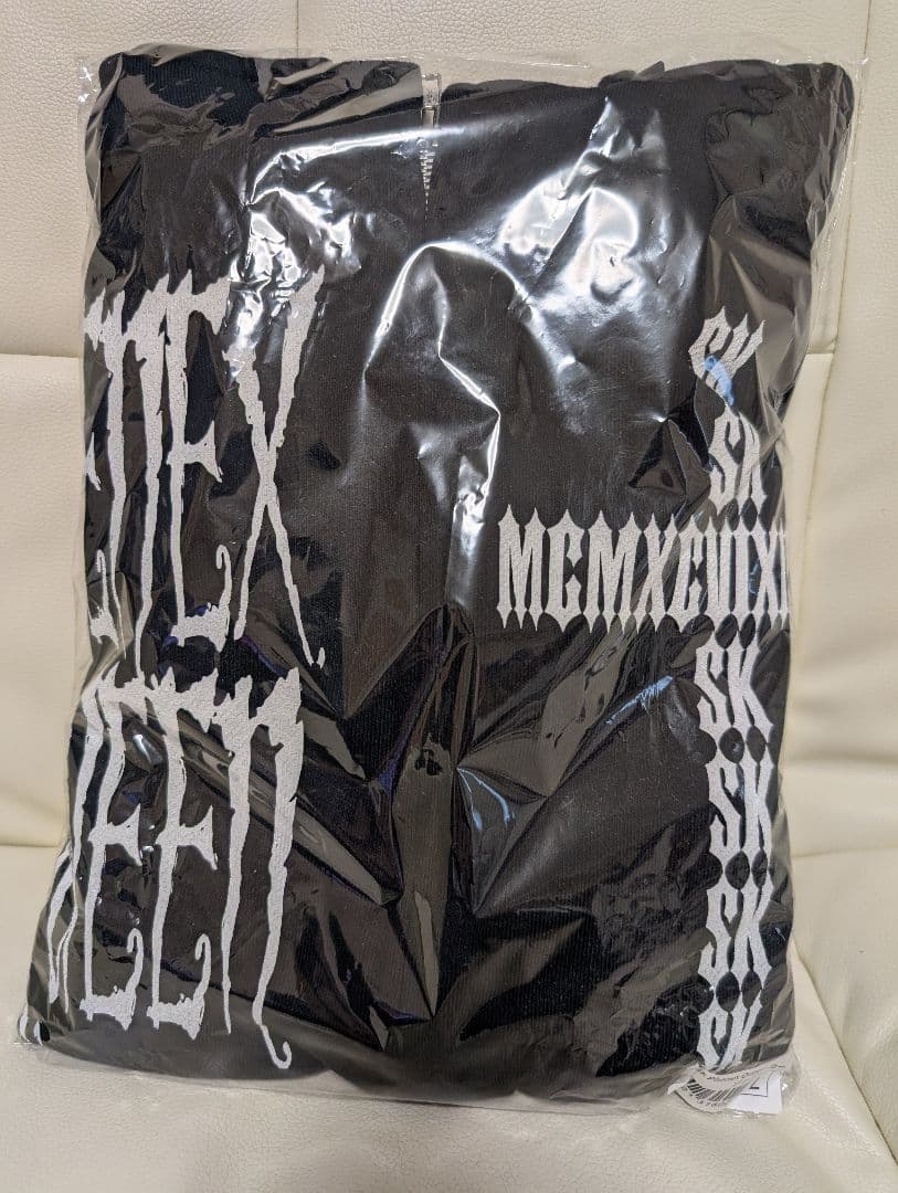 レア！【新品】上谷沙弥 Phenex Queen ジップパーカー　STARDOM