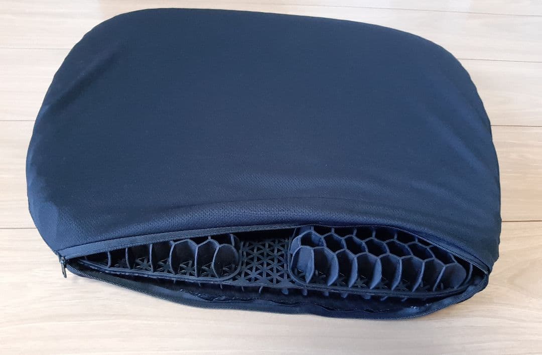 relaxhealゲルクッション　座布団　超極厚Meikasoクッション　低反発