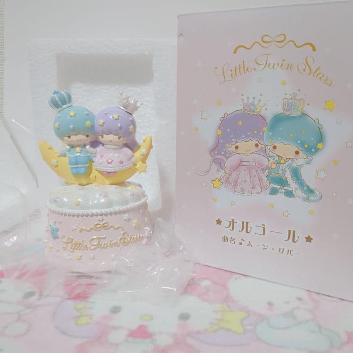 サンリオ　キキララ　オーロラクラウン　オルゴール　陶器