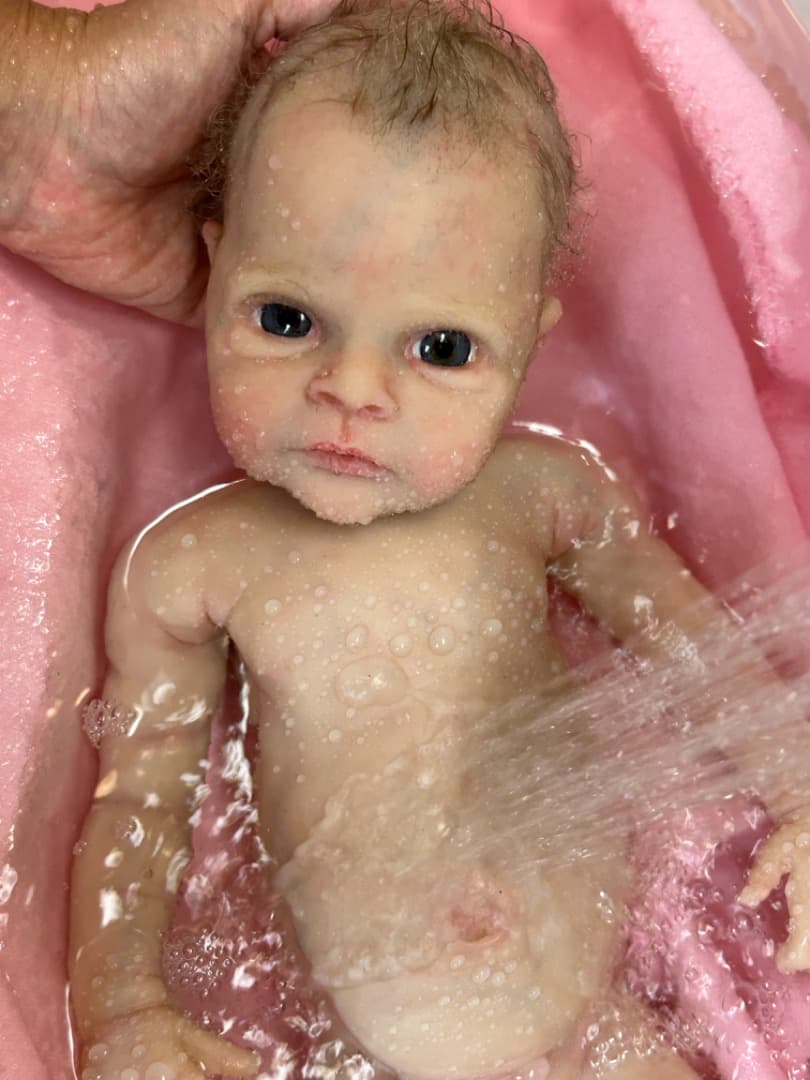 リボーンドール　フルシリコン『Olivia オリビア』