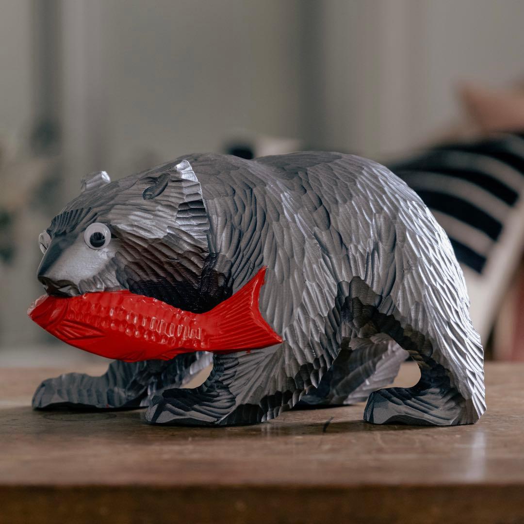 熊の置物 現代アート