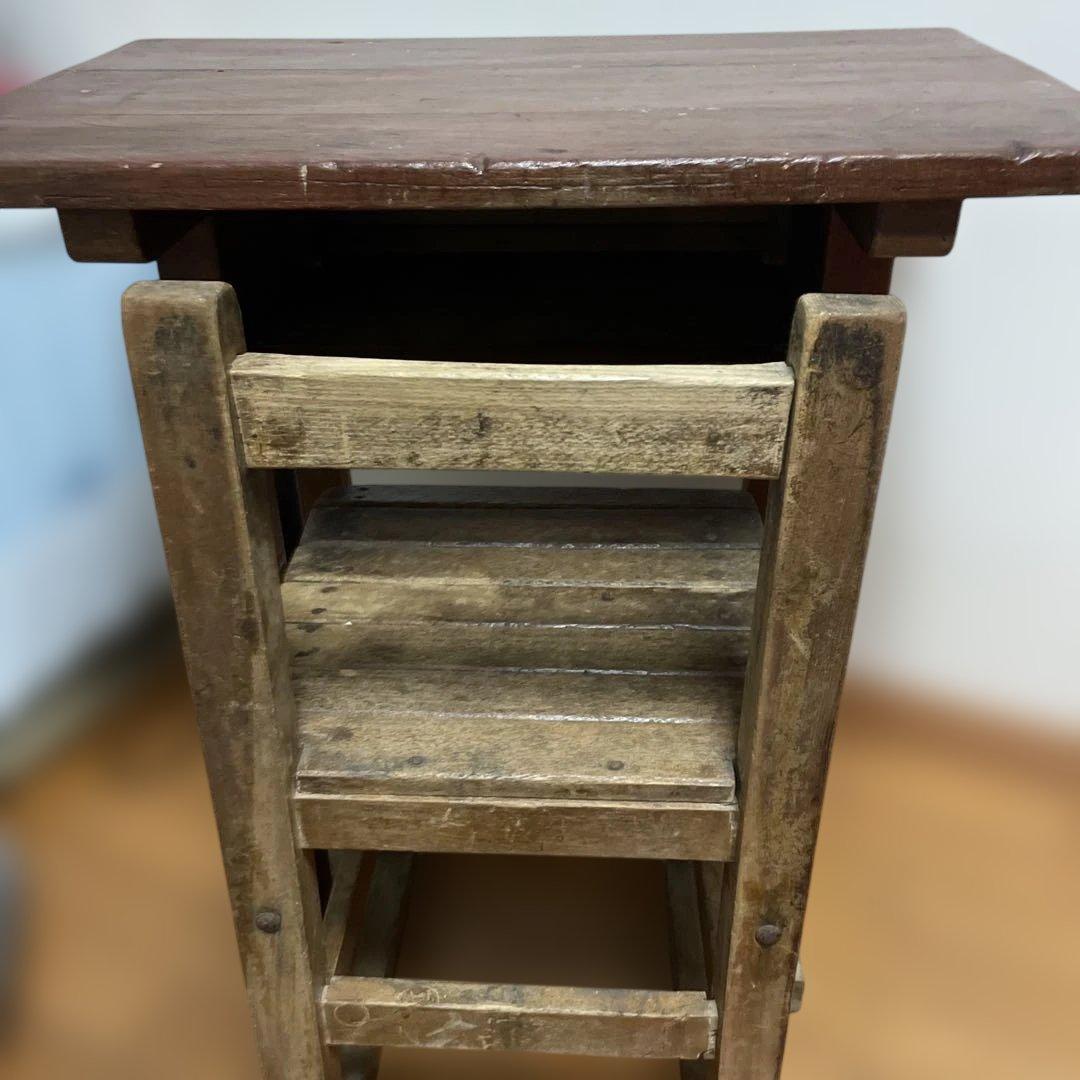 レトロな学習机　作業台