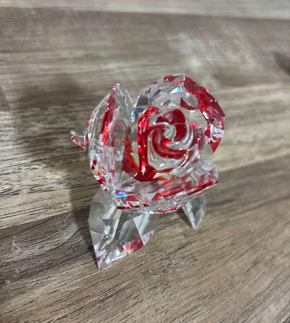 SWAROVSKI 薔薇の置物