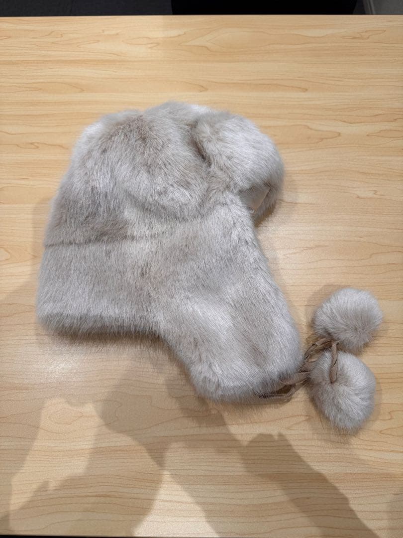 hisa　新品未使用品 MAX&Co. レディス ファーキャップ ベージュ