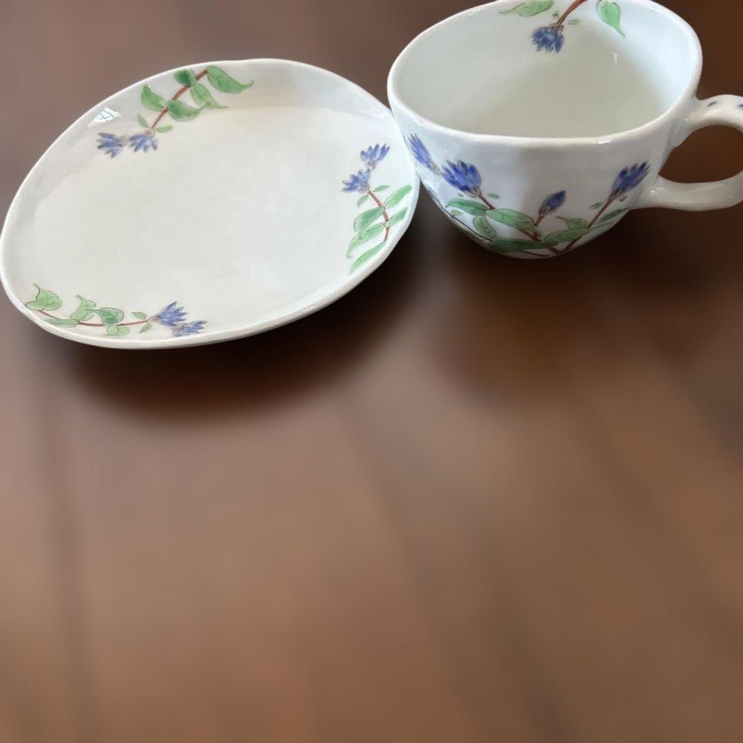 藍水　リンドウの花　カップとお皿のセット