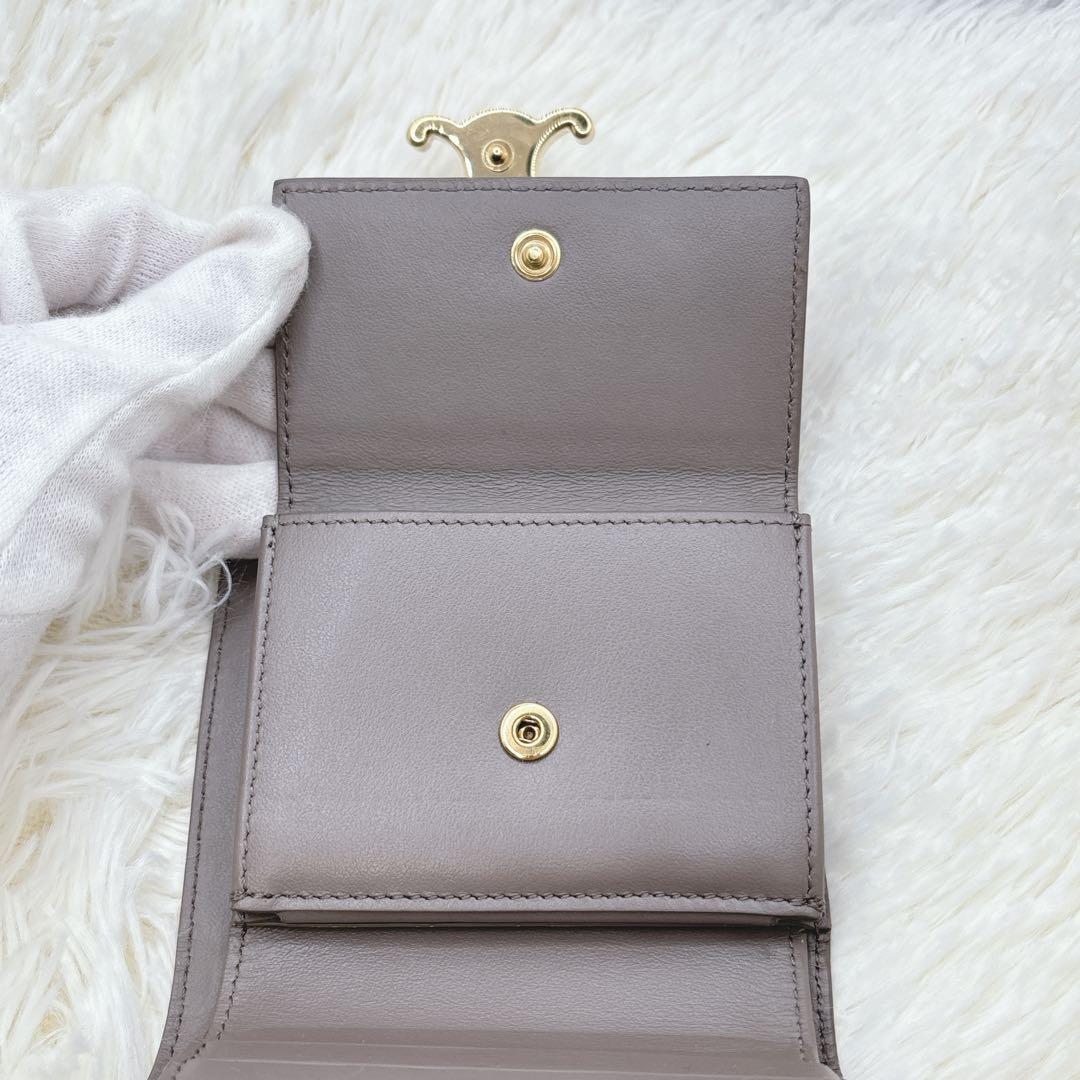 美品✨CELINE トリオンフ スモールフラップウォレット 三つ折り グレージュ