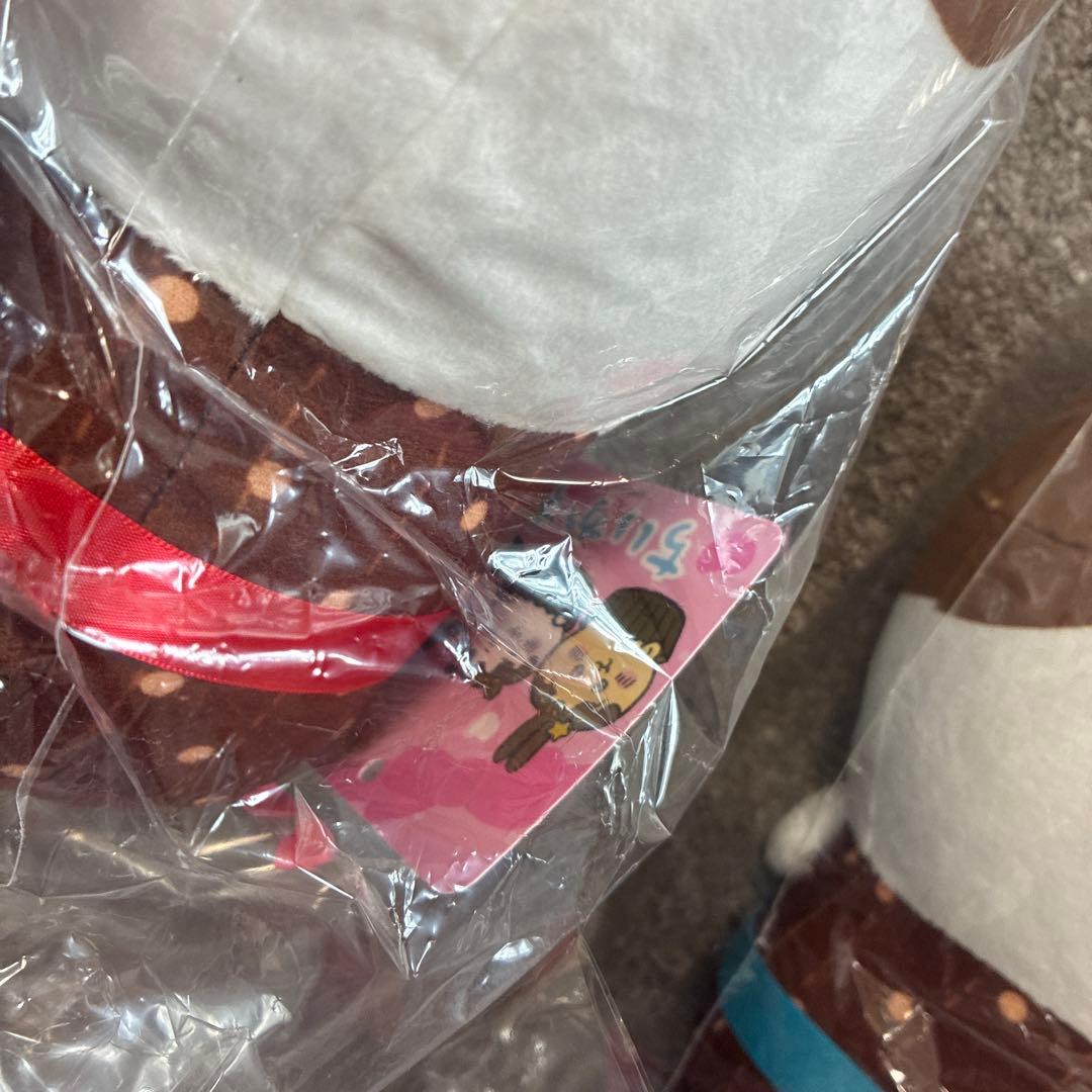 トレバ限定　ちいかわ　チョコレートぬいぐるみ　ハチワレ　うさぎ