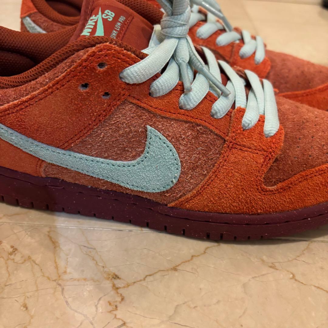 ナイキSB NIKESB DUNK LOW PRO PRM MYSTIC RED