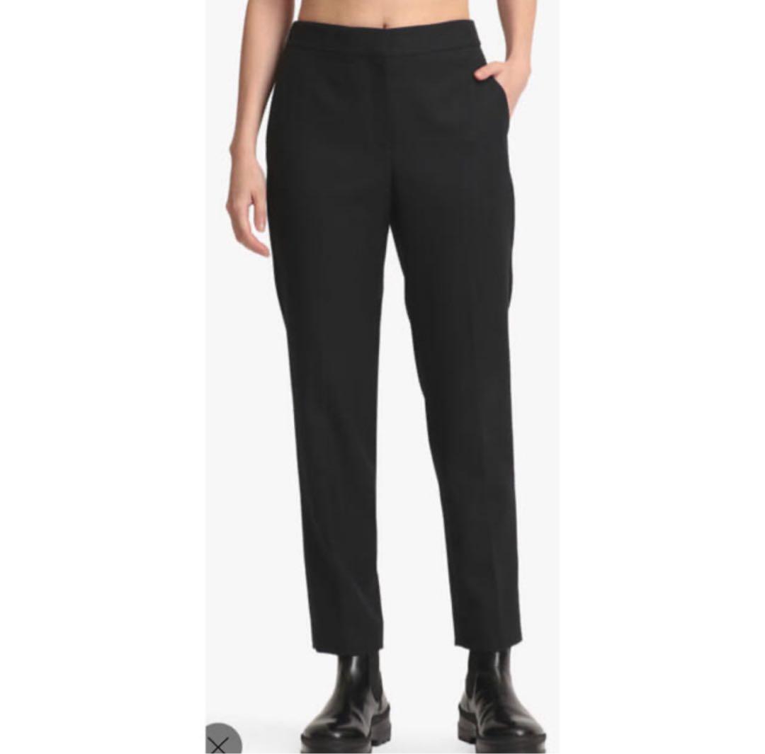 New Saxony Yunel and Carol（セットアップ）