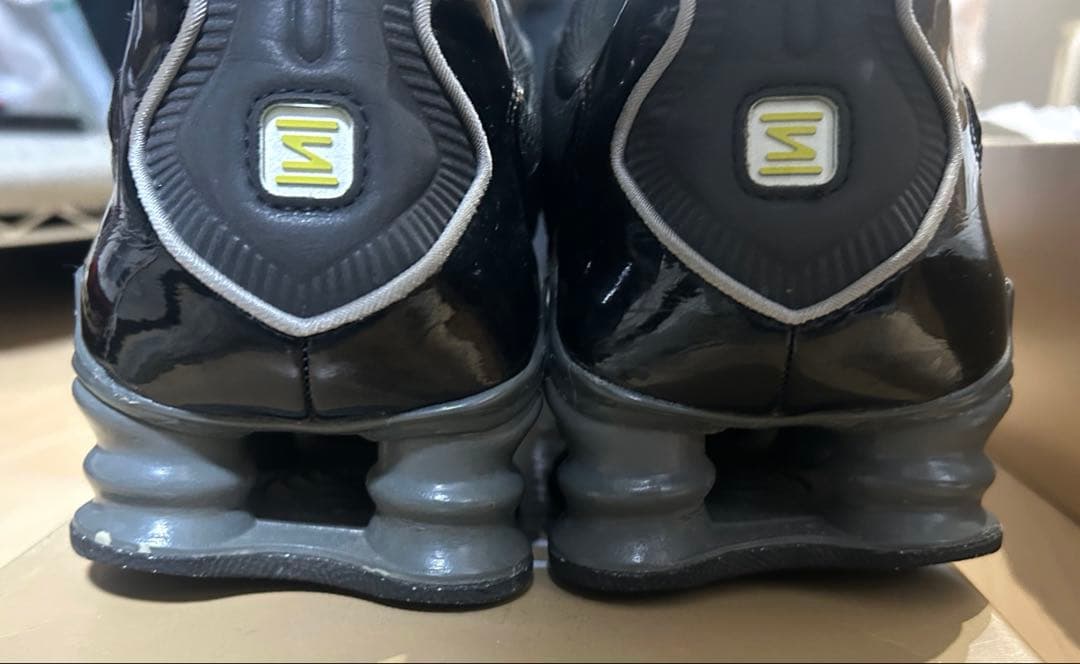 靴 Nike Shox TL 27cm