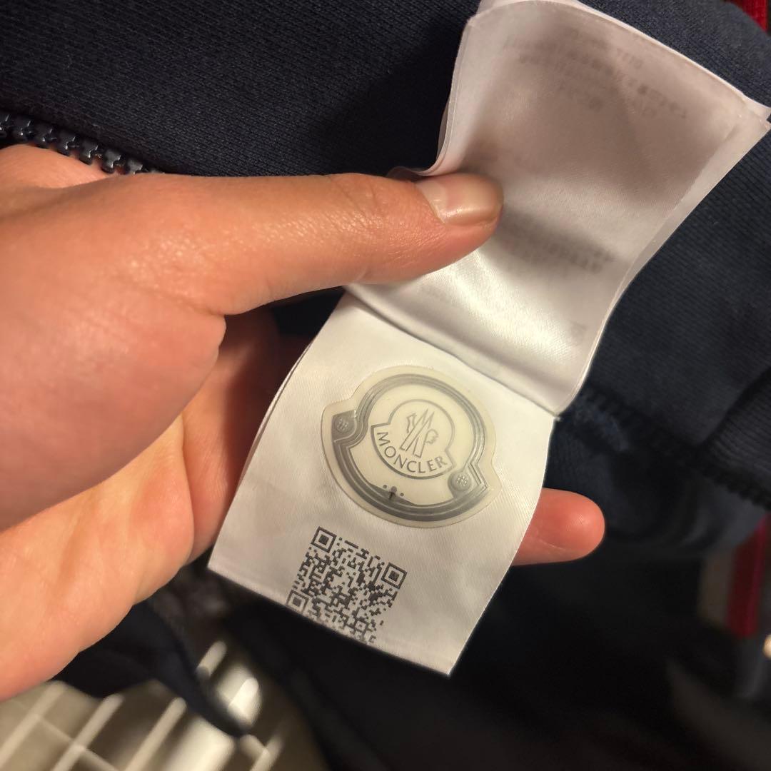モンクレールトラックジャケット