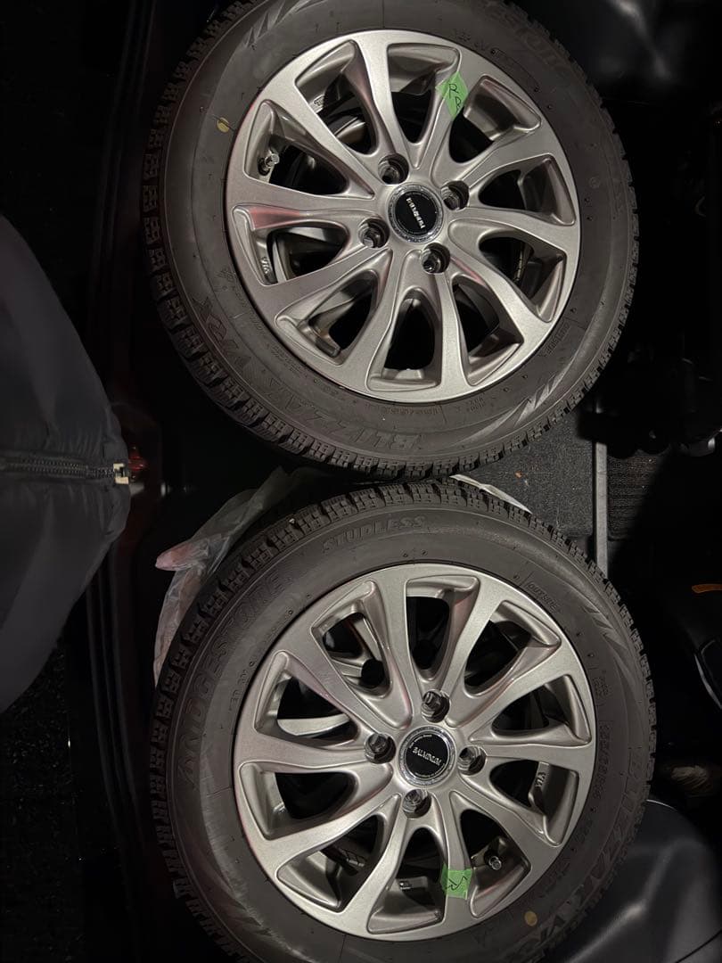 ブリザック　14インチ スタッドレスタイヤ4本セット