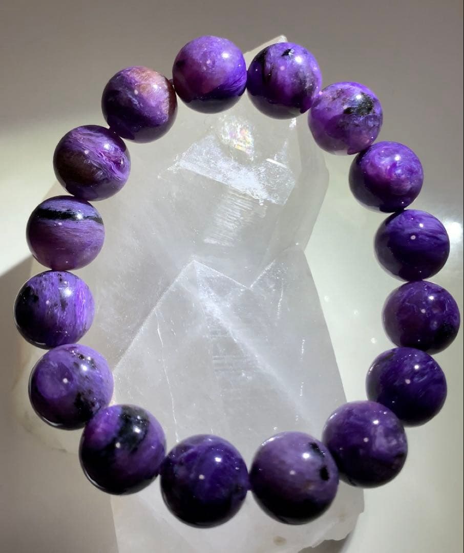 ネガティブエネルギーを破壊⭐️ エジリンチャロアイト　ブラックチャロアイト　ブレス