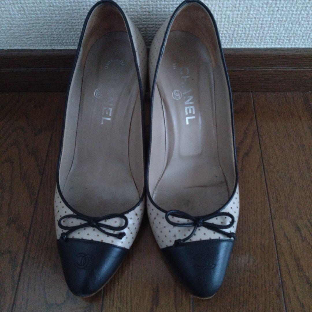CHANEL バイカラー パンプス ベージュ・黒