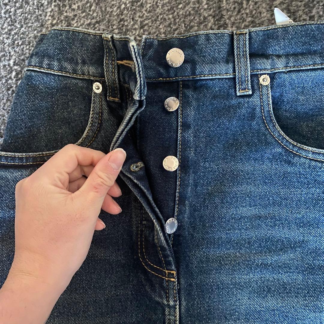 PRADA プラダ　スカート　ロゴ付き　美品