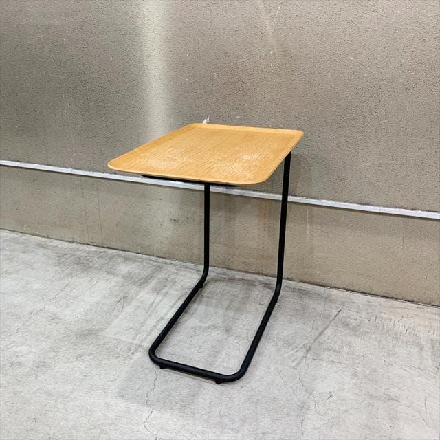 無印良品廃番スチールパイプサイドテーブル