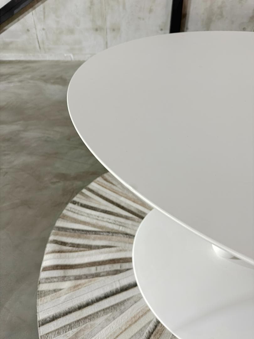 カリガリス BALANCE 円形テーブル