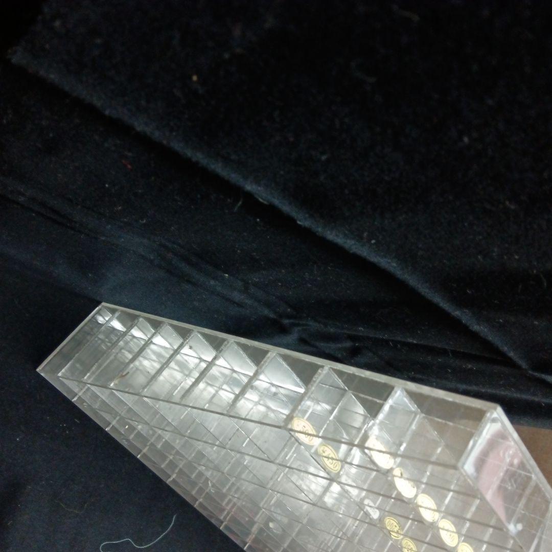 アクリルケース　収納　ディスプレイ　フタつき　蓋　仕切り　198マス