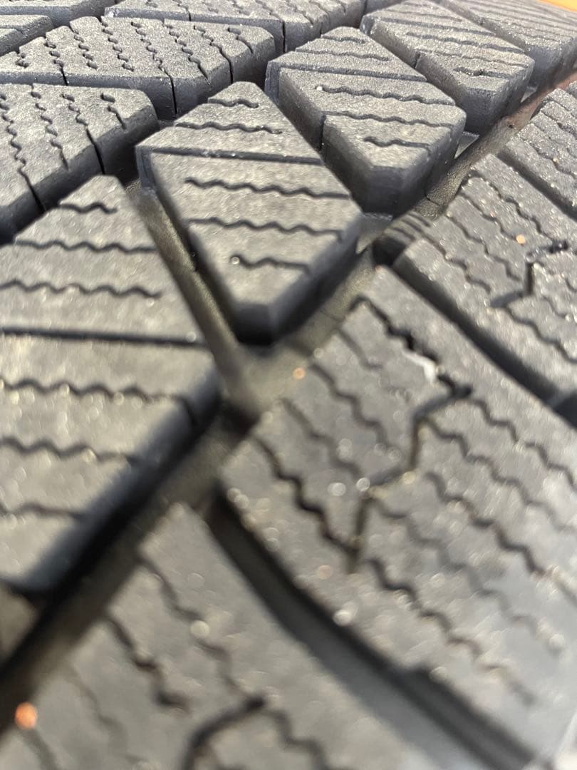 ブリヂストン VRX3スタッドレスタイヤ 15インチ 2本