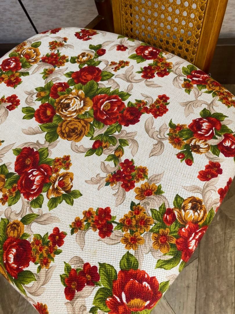 トーヨーファニチャー　花柄　ダイニングチェア　レトロ　ヴィンテージ　TOYO