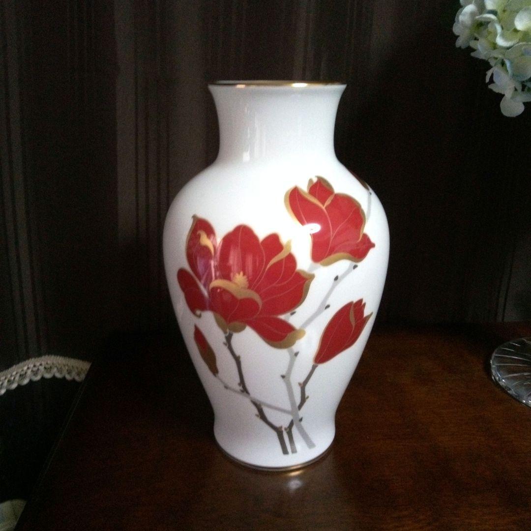 【 美品 】大倉陶園 花瓶 マグノリア 木蓮