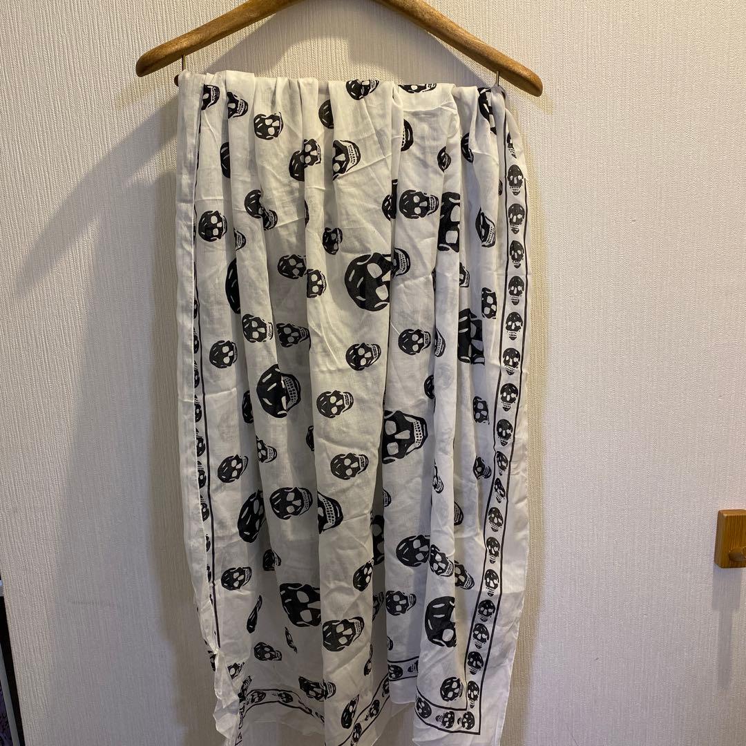 Alexander McQueen スカル柄バンダナ　ビッグ　スカーフ