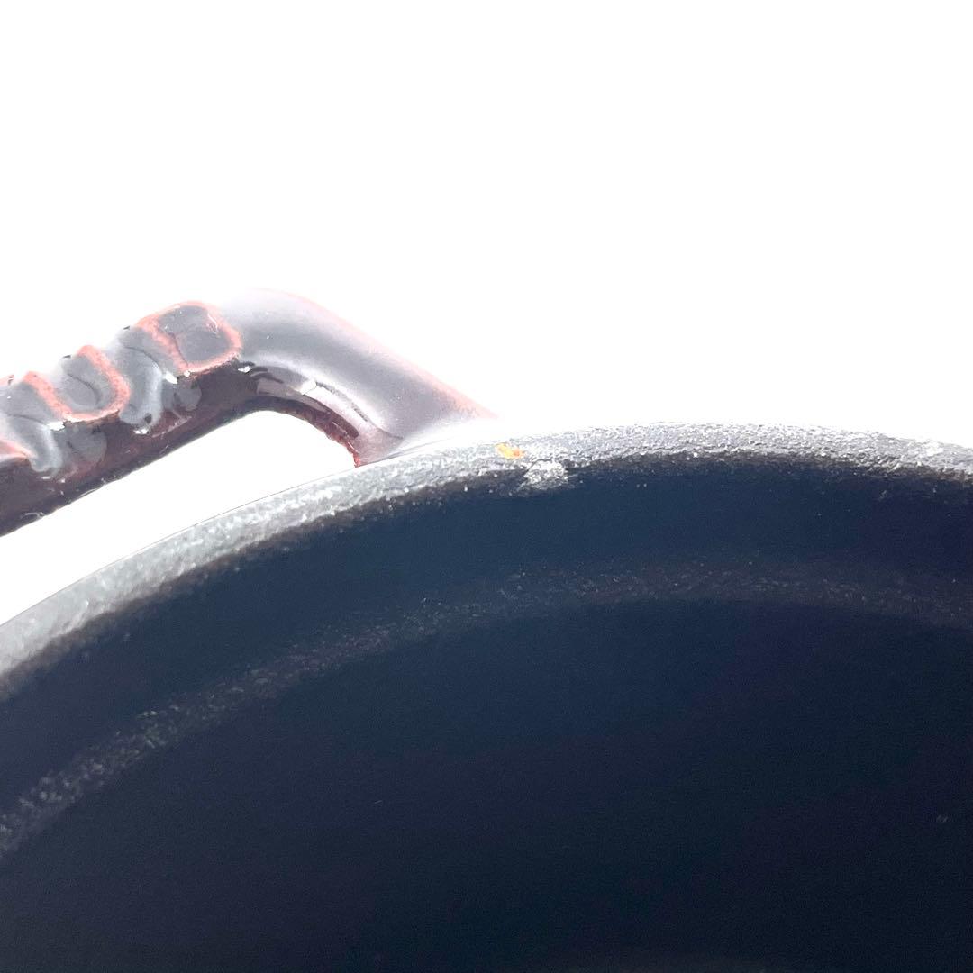 極美品　STAUB ストウブ　ピコ　ココット ラウンド 10cm 赤　緑　ペア