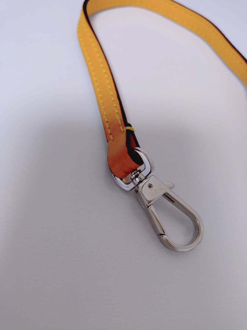 ☆最終価格エルベHerve Chapelier1660Lレザーストラップジョーヌ