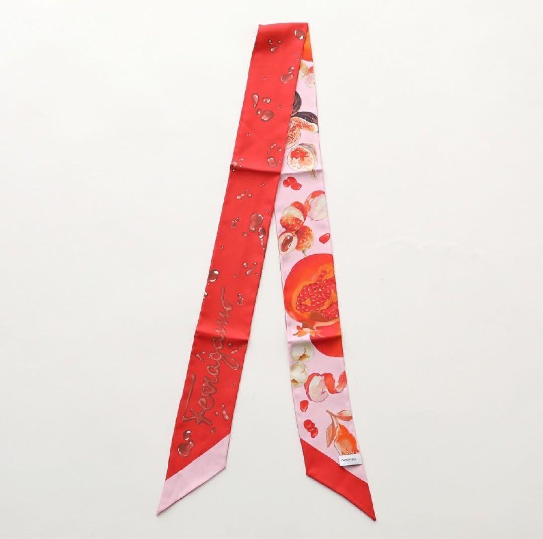 【新品】Ferragamo ザクロ柄 スカーフ フェラガモ