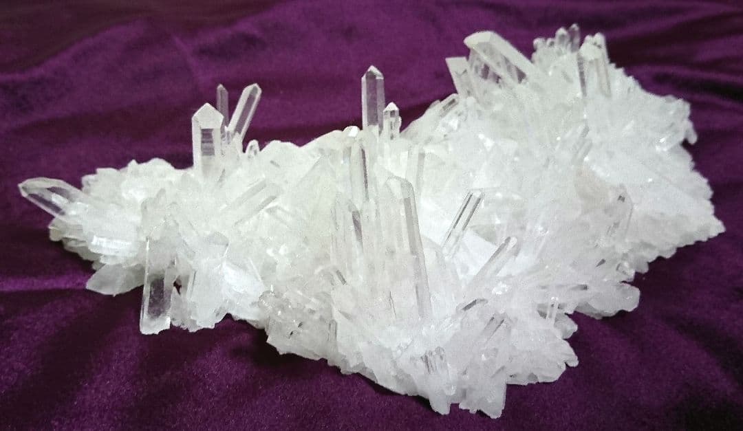 商品の説明必読！∞ 高品質 四川省産 高品質 水晶クラスター ∞